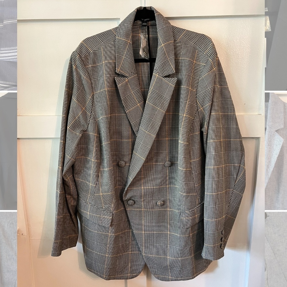 Women’s Lane Bryant double breasted blazer